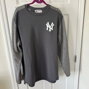 Majestic Gray New York Yankees Sweatshirt
